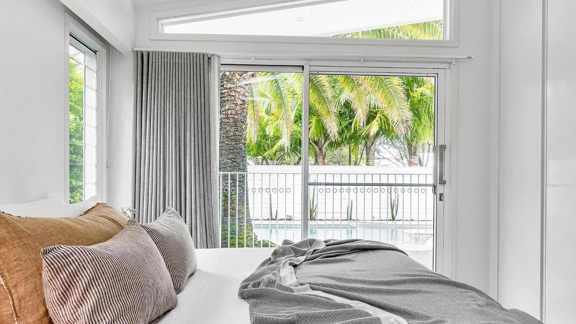 The Chalet - Designer 3 Bedroom Retreat With Pool 0*, Byron Bay Austrálie